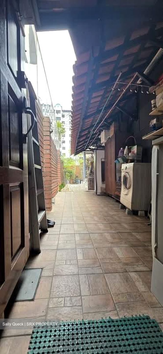 JALAN GEMBIRA (D13), Terrace #539651371